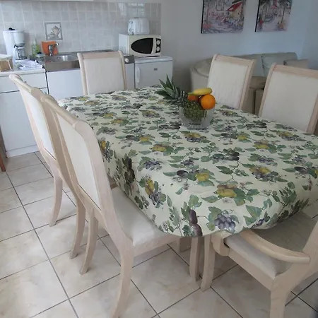 Apartment Palme