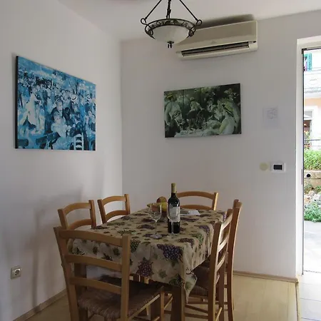 Palme Apartment
