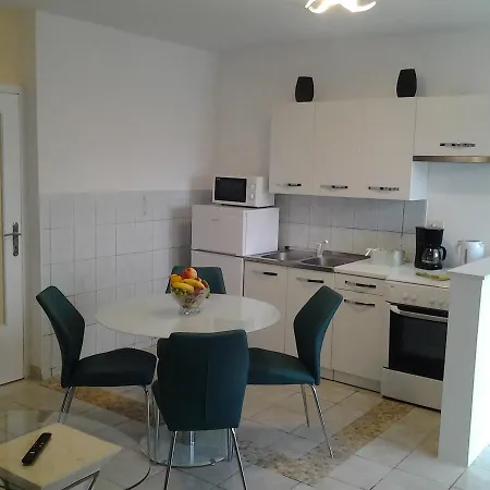 Palme Apartment